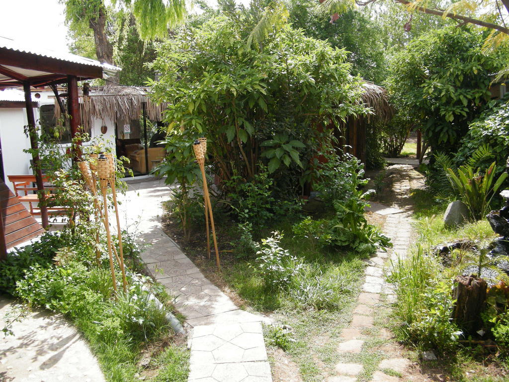 Hostal Vida 2000 Santa Cruz Quarto foto
